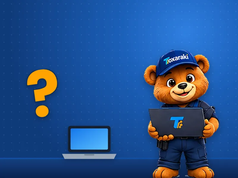 Toxaraki segura um notebook e faz cara de dúvida sobre o nome certo: notebook ou laptop.